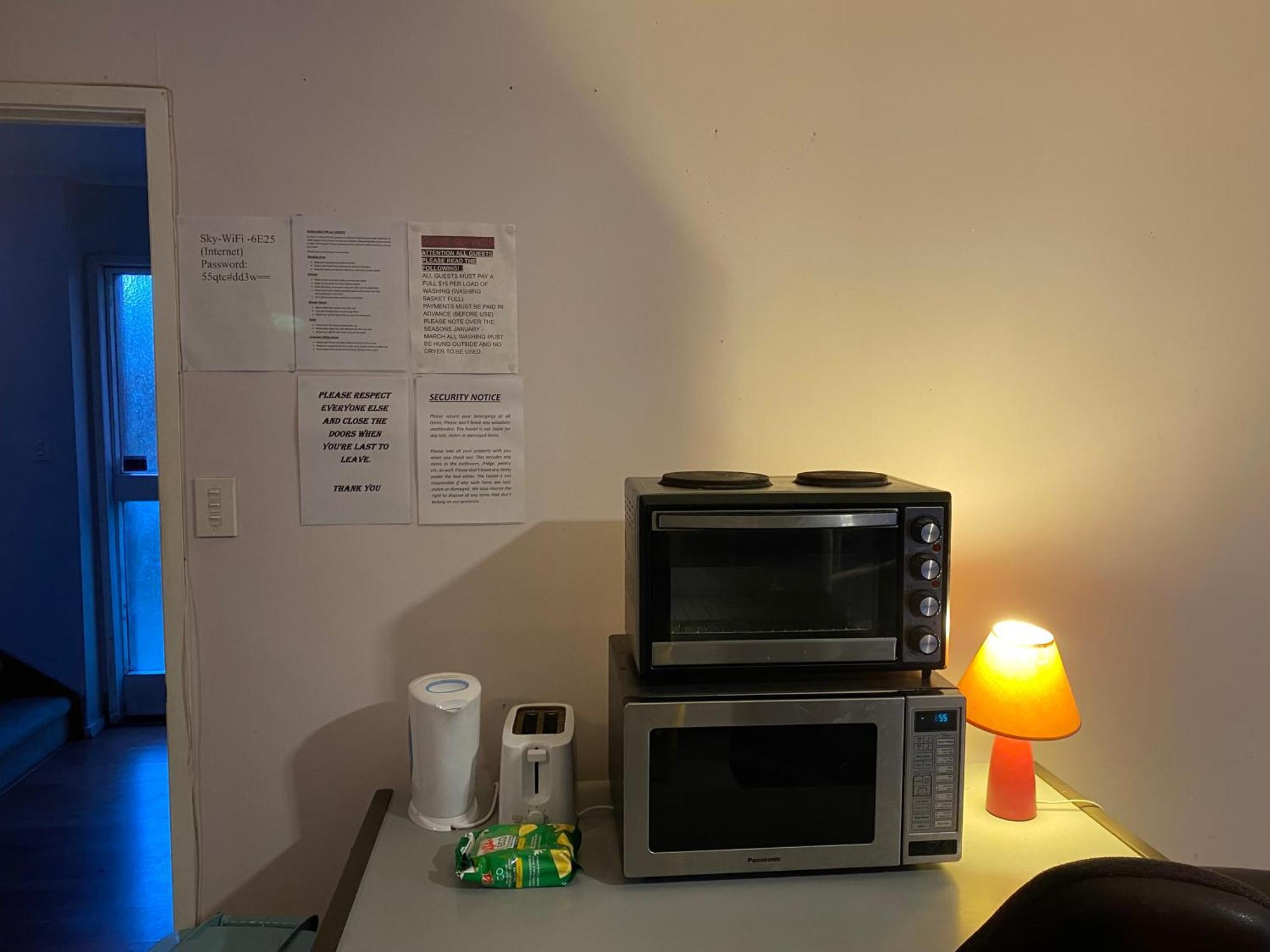 Bush , Birds And Relaxing Moments Apartment Auckland Bagian luar foto
